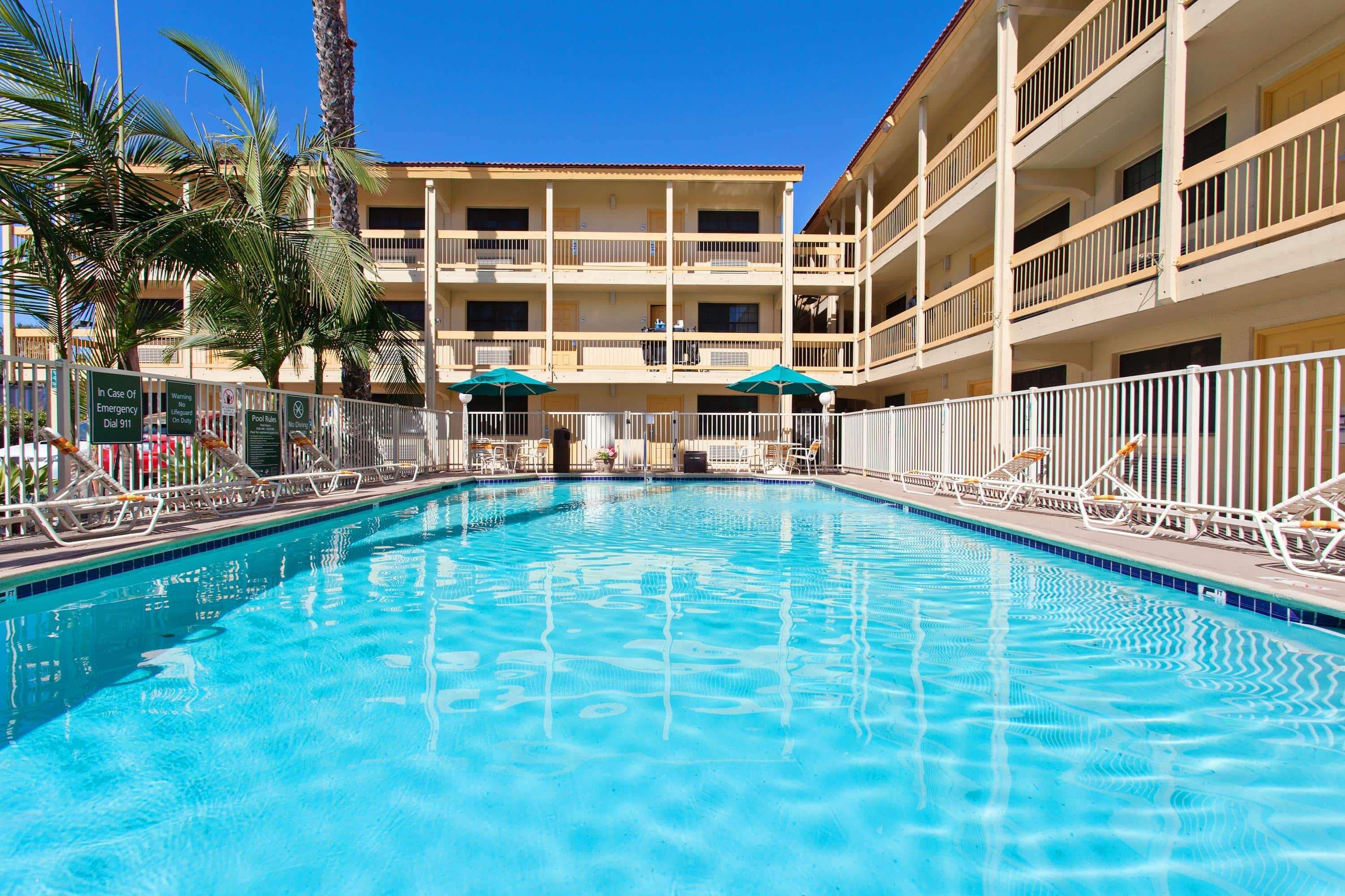 La Quinta Inn By Wyndham Costa Mesa Orange County Ngoại thất bức ảnh
